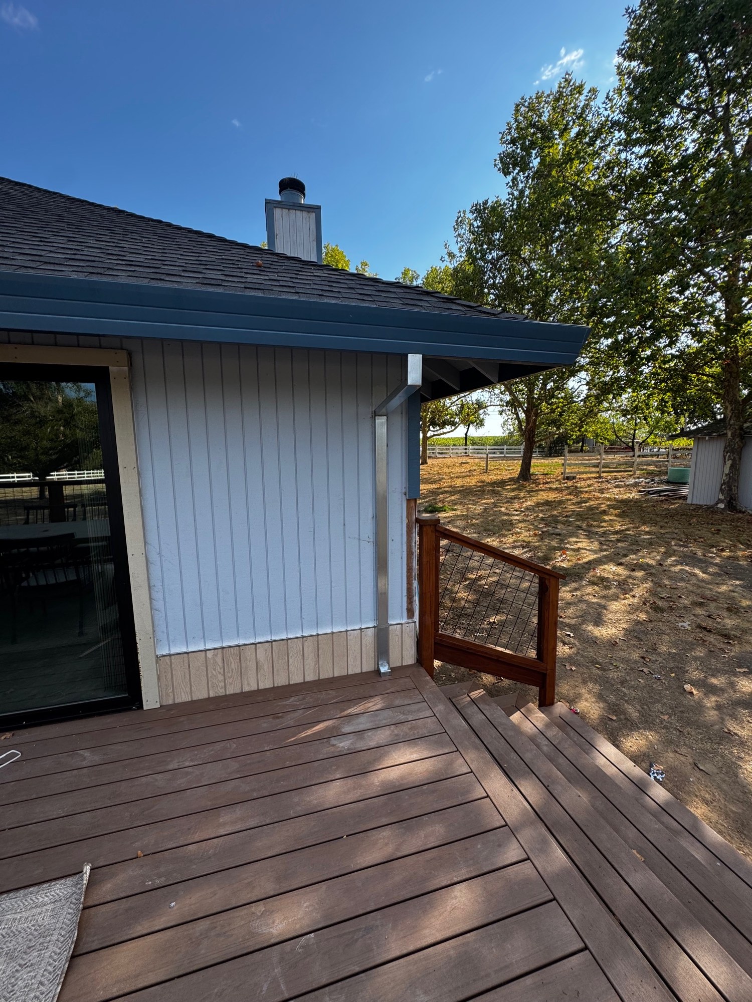 Gutters & exterior details