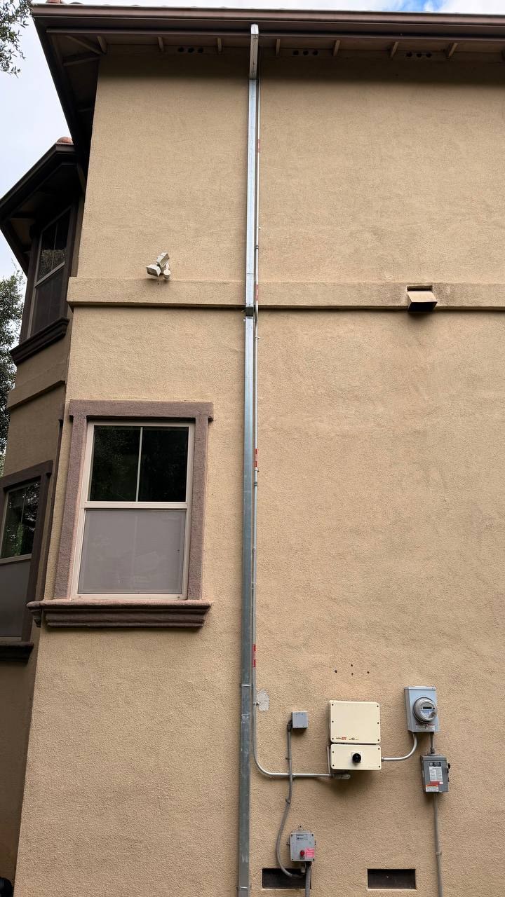 Gutters & exterior details